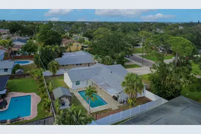 5218 Venetian Boulevard NE, Saint Petersburg, FL 33703 - Photo 49