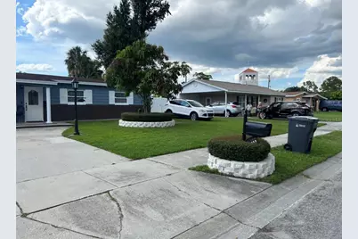 5112 Gateway Drive, Tampa, FL 33615 - Photo 3