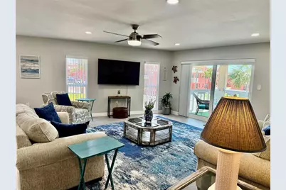 7003 Sunset Way #8, Saint Pete Beach, FL 33706 - Photo 9