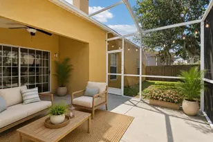 1229 Crimson Clover Ln, Wesley Chapel, FL 33543 - Photo 17