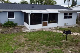 1421 Wickham Ln, Holiday, FL 34691 - Photo 19