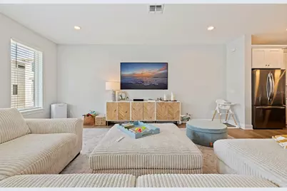 4743 Legacy Park Drive, Tampa, FL 33611 - Photo 17