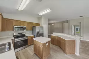 623 Straw Lake Dr, Brandon, FL 33510 - Photo 19