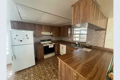 11001 Sunswept Place, Tampa, FL 33624 - Photo 11