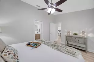511 Center Point Rd, Valrico, FL 33594 - Photo 23