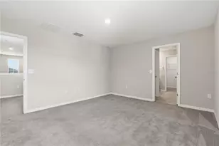 7412 Rosy Periwinkle Ct, Tampa, FL 33619 - Photo 19