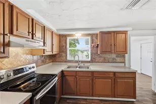 5753 1st Ave, New Port Richey, FL 34652 - Photo 9