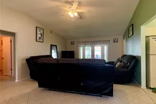 726 Stillview Cir, Brandon, FL 33510 - Photo 11