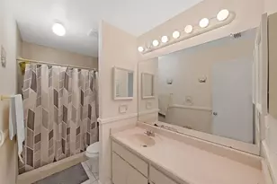 726 Stillview Cir, Brandon, FL 33510 - Photo 21
