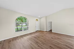 19811 Wyndham Lakes Dr, Odessa, FL 33556 - Photo 7