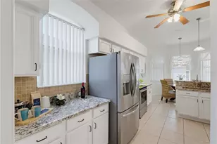 11204 Clear Oak Cir, New Port Richey, FL 34654 - Photo 19