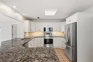345 Bailey St, Safety Harbor, FL 34695 - Photo 17