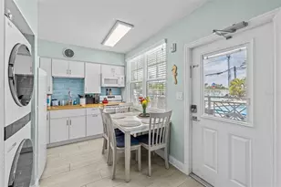 530 Mandalay Ave, Clearwater Beach, FL 33767 - Photo 11