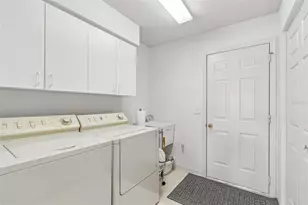6353 Silver Lakes Dr W, Lakeland, FL 33810 - Photo 25