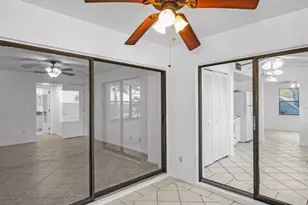 10626 Longwood Dr, Seminole, FL 33777 - Photo 31
