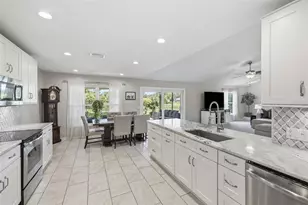17508 Brandywine Dr, Lutz, FL 33549 - Photo 7
