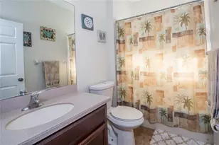 1742 Mira Lago Cir, Ruskin, FL 33570 - Photo 27