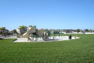1742 Mira Lago Circle, Ruskin, FL 33570 - Photo 33