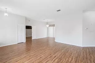 10435 Crestfield Dr, Riverview, FL 33569 - Photo 5