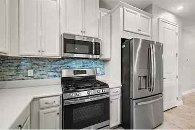 10930 Wendover Drive, Palmetto, FL 34221 - Photo 7
