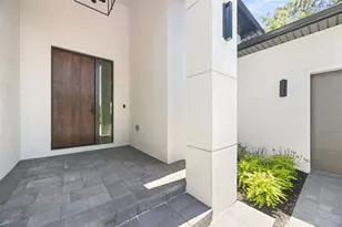1336 Hays Rd, Tarpon Springs, FL 34689 - Photo 11