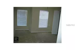 110 Coquina Bay Drive, Saint Petersburg, FL 33705 - Photo 7