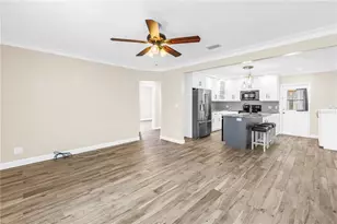 2375 37th St N, Saint Petersburg, FL 33713 - Photo 21