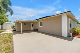 2375 37th St N, Saint Petersburg, FL 33713 - Photo 47