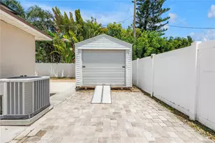 2375 37th St N, Saint Petersburg, FL 33713 - Photo 57