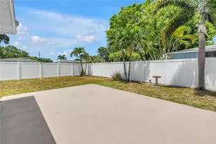 2375 37th St N, Saint Petersburg, FL 33713 - Photo 49