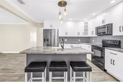 2375 37th Street N, Saint Petersburg, FL 33713 - Photo 23