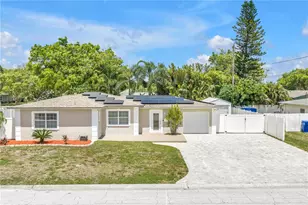 2375 37th St N, Saint Petersburg, FL 33713 - Photo 1