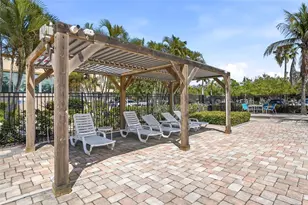3162 Moorings Dr, Saint Petersburg, FL 33712 - Photo 47