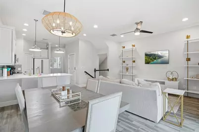3162 Moorings Drive, Saint Petersburg, FL 33712 - Photo 3