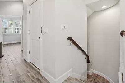 3162 Moorings Drive, Saint Petersburg, FL 33712 - Photo 11