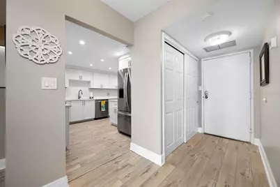 1621 Gulf Boulevard #706, Clearwater Beach, FL 33767 - Photo 3