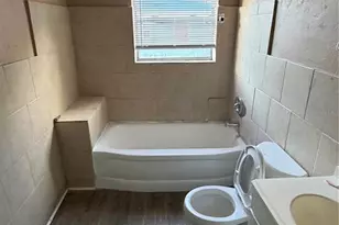 1010 Pennsylvania Ave, Clearwater, FL 33755 - Photo 13