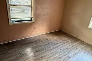 1010 Pennsylvania Ave, Clearwater, FL 33755 - Photo 11