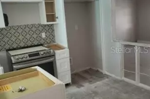 11220 Cherokee Dr, Saint Petersburg, FL 33708 - Photo 11