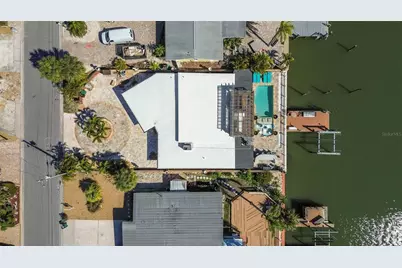 357 La Hacienda Drive, Indian Rocks Beach, FL 33785 - Photo 43