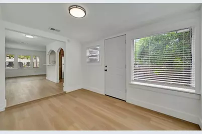 4327 3rd Avenue S, Saint Petersburg, FL 33711 - Photo 29