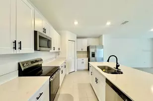 10275 Purple Leaf Ct, Riverview, FL 33578 - Photo 9