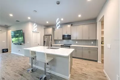 1133 Creek Valley Court, Brandon, FL 33511 - Photo 7