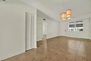 4715 Bay St NE, Saint Petersburg, FL 33703 - Photo 9