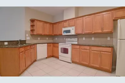 3315 Chapel Creek Circle, Wesley Chapel, FL 33544 - Photo 7