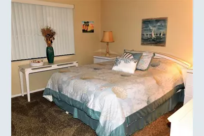 272 Woodlake Wynde #272, Oldsmar, FL 34677 - Photo 9