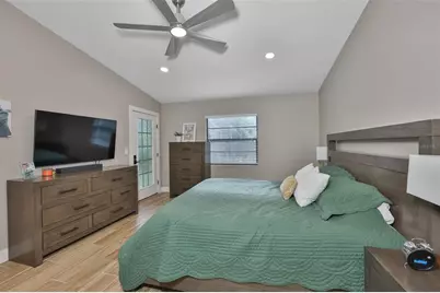11800 Park Boulevard #308, Seminole, FL 33772 - Photo 15
