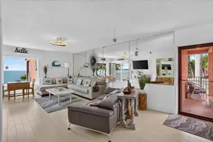 7400 Sunshine Skyway Ln S, Saint Petersburg, FL 33711 - Photo 13