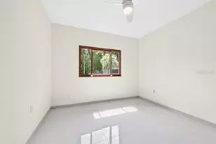 1007 Lakewood Dr, Brandon, FL 33510 - Photo 43