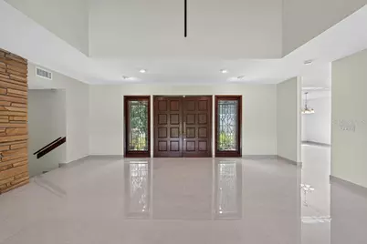 1007 Lakewood Drive, Brandon, FL 33510 - Photo 5
